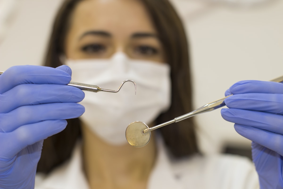 Dental implant model showing modern tooth replacement